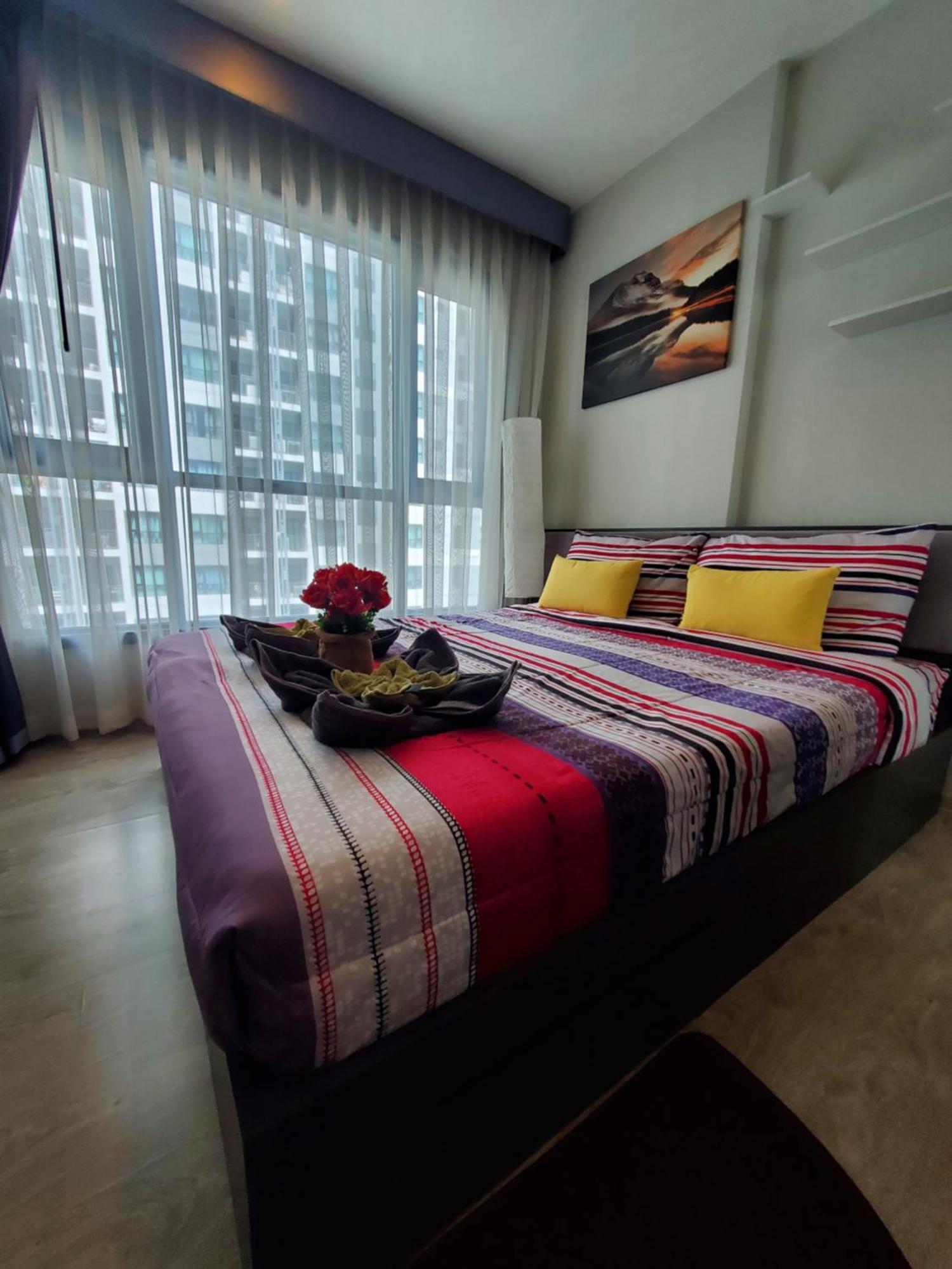 The Base Apartments At Central Pattaya Exteriér fotografie