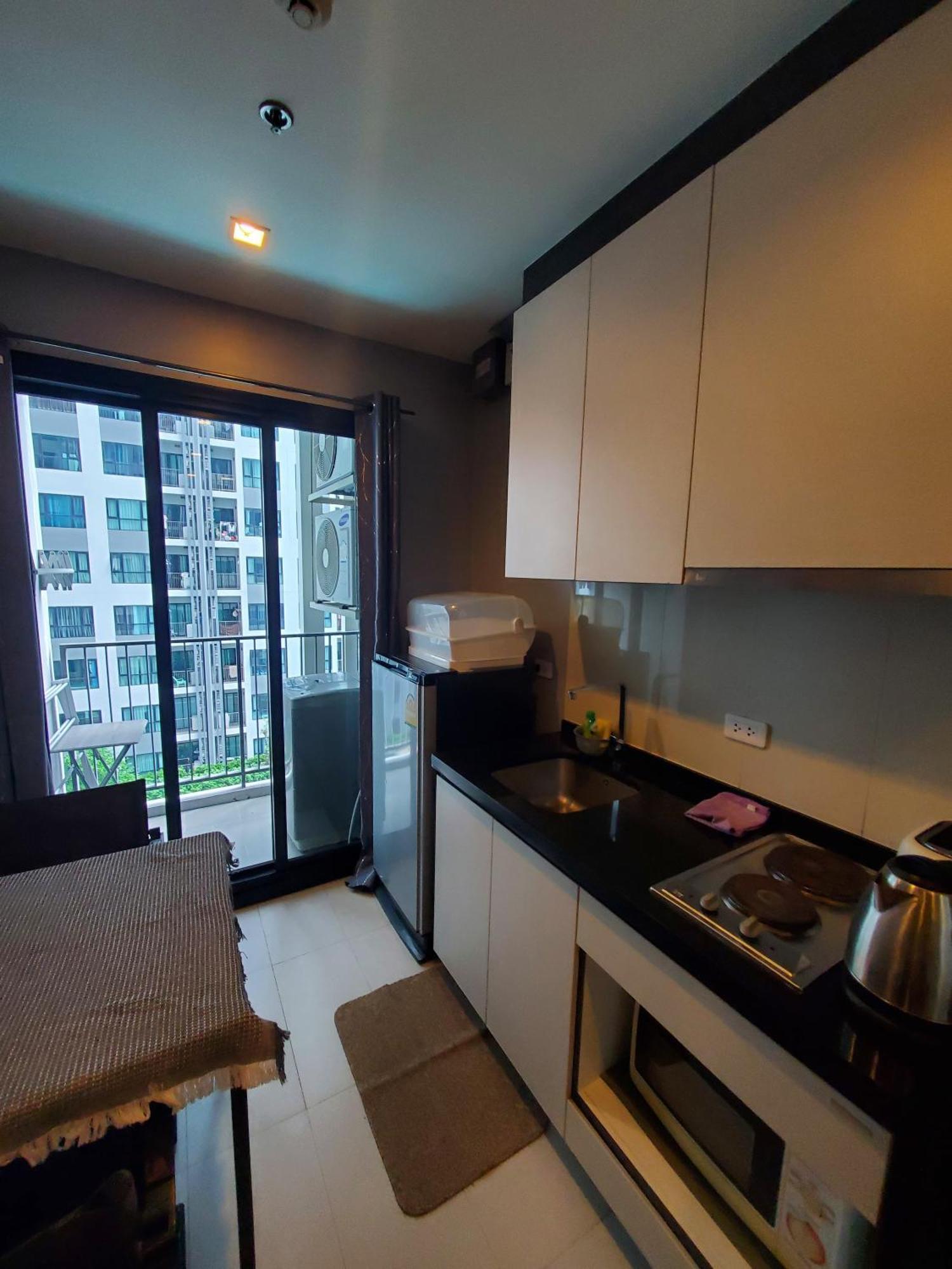 The Base Apartments At Central Pattaya Exteriér fotografie